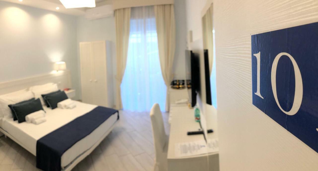 Maison Claudette Toledo Neapel Exteriör bild